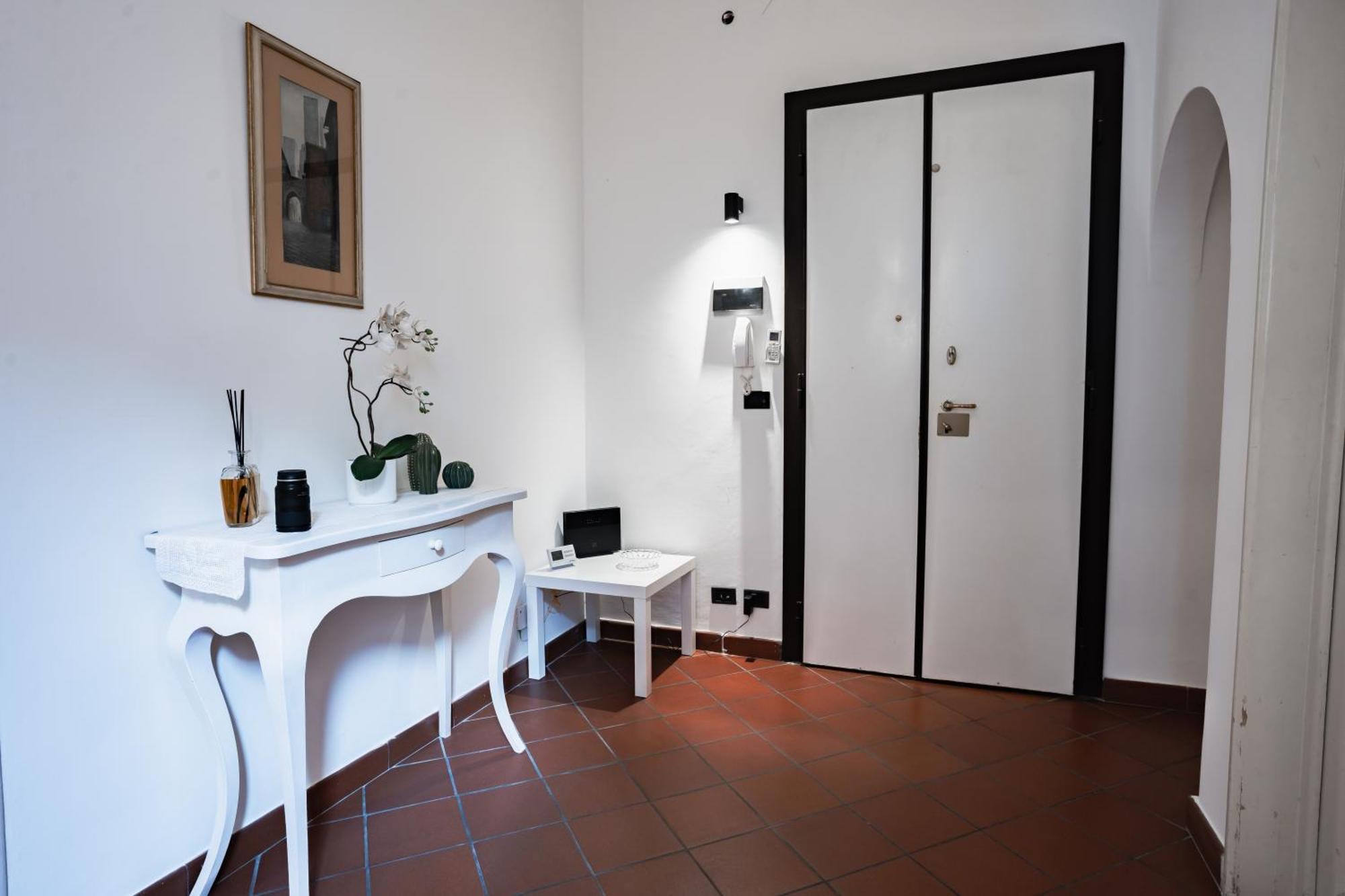Apartamento Charming With Exclusive Courtyard In Center Of *