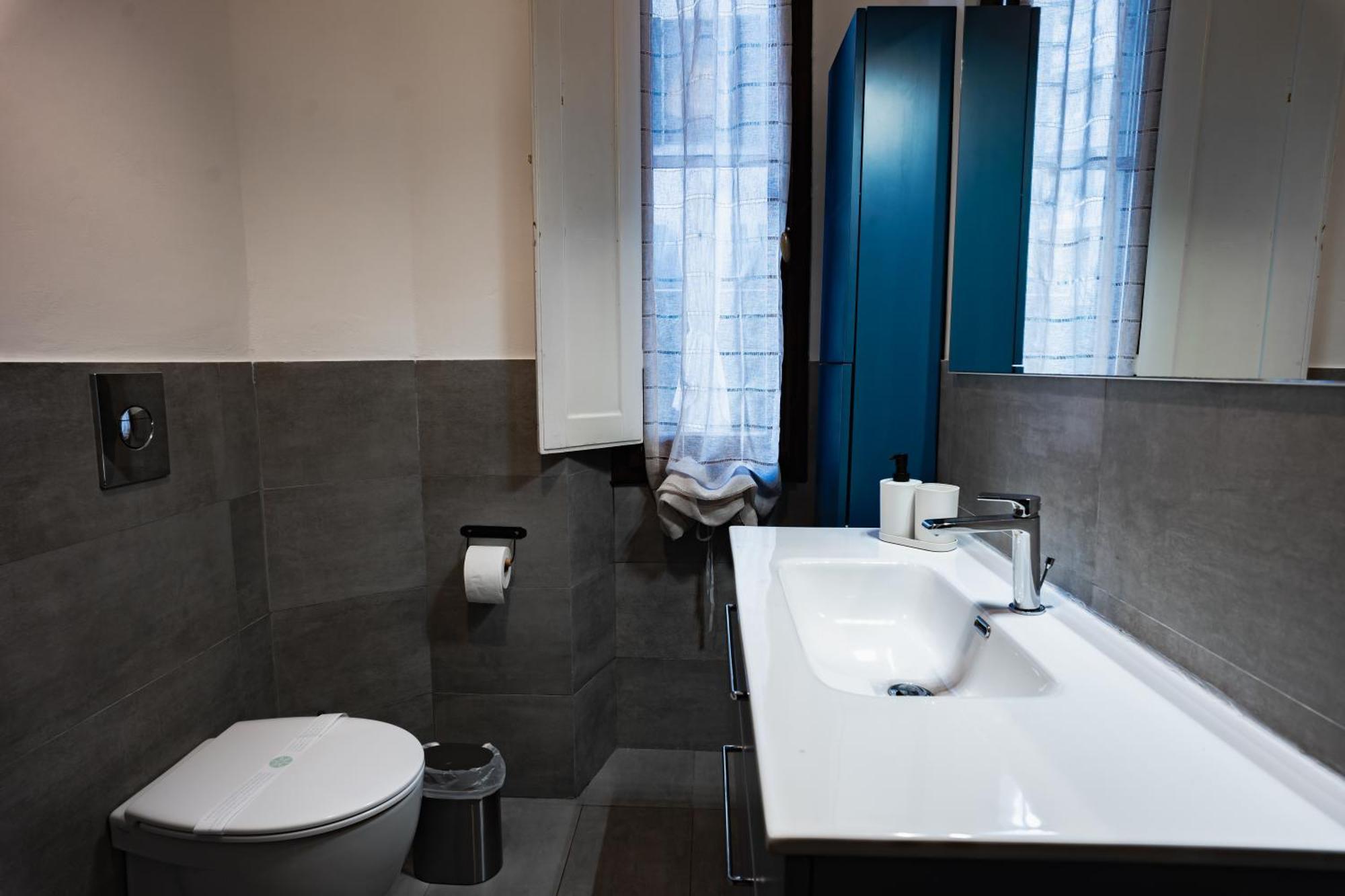 Charming With Exclusive Courtyard In Center Of Florencia
